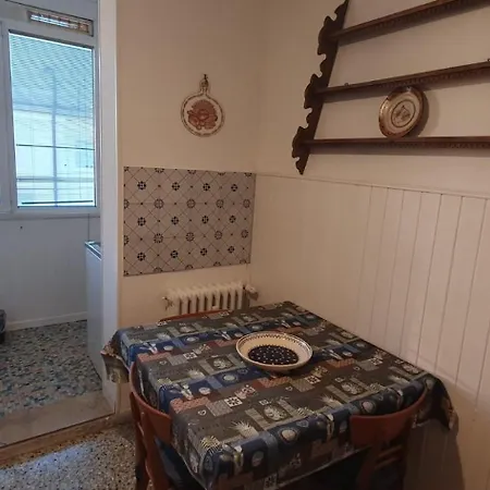 Beachfront With Terrace, Lido, Venice Apartament